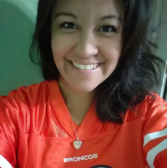 Meet your Posher, Keren - Picture 1 of 1